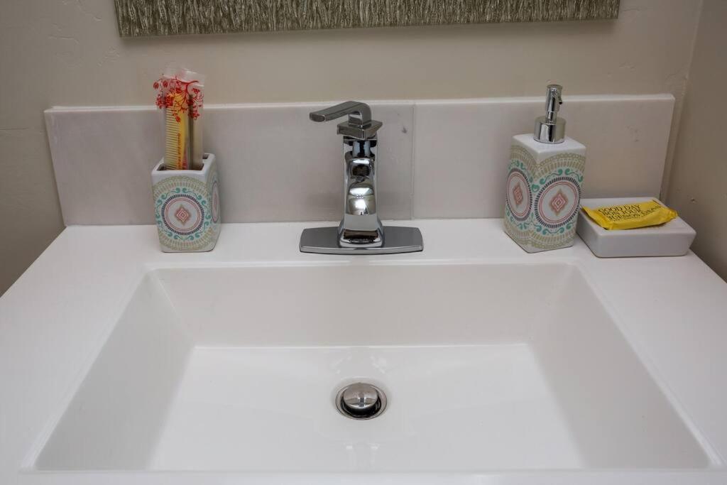 Inn Premier Location With Great Scenic Downtown View San Diego